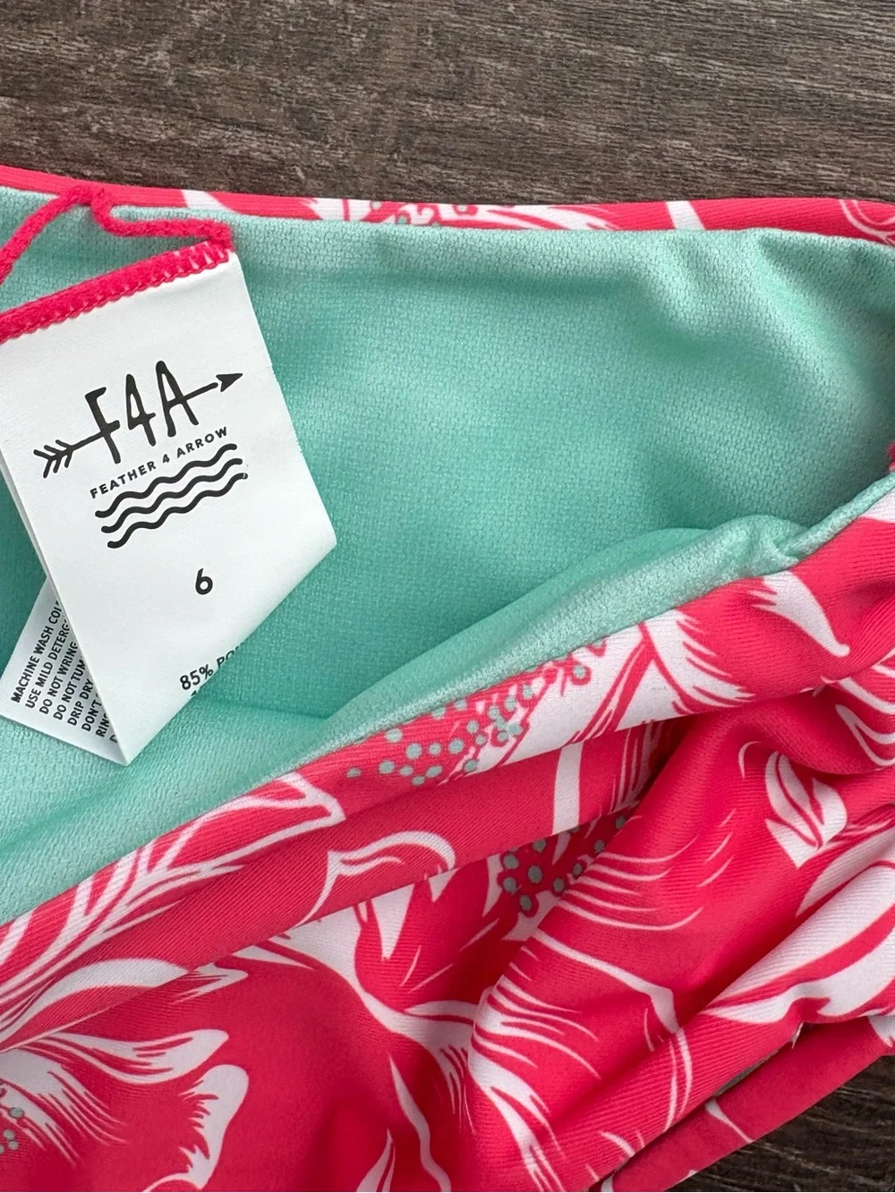 Feather 4 Arrow Retro Kini - Size 6 NEW!